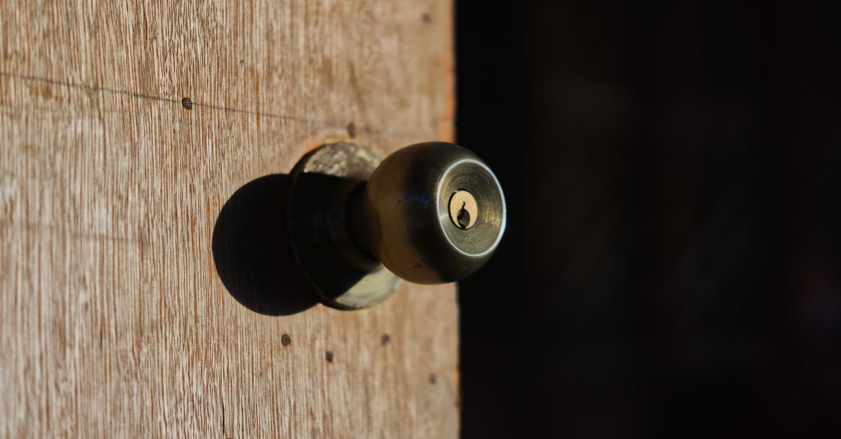 Just Moved to Fair Lawn? Why Rekeying Beats Changing Every Lock — Fair Lawn Locksmith Corp