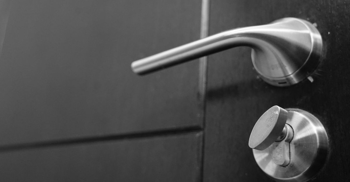lock cylinder close up — Fair Lawn Locksmith Corp