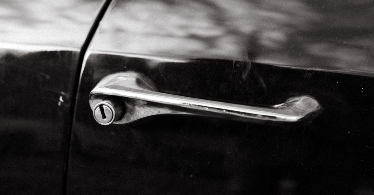 Locked Out of Your Car? Damage-Free Car Lockout Help That Comes to You — Fair Lawn Locksmith Corp