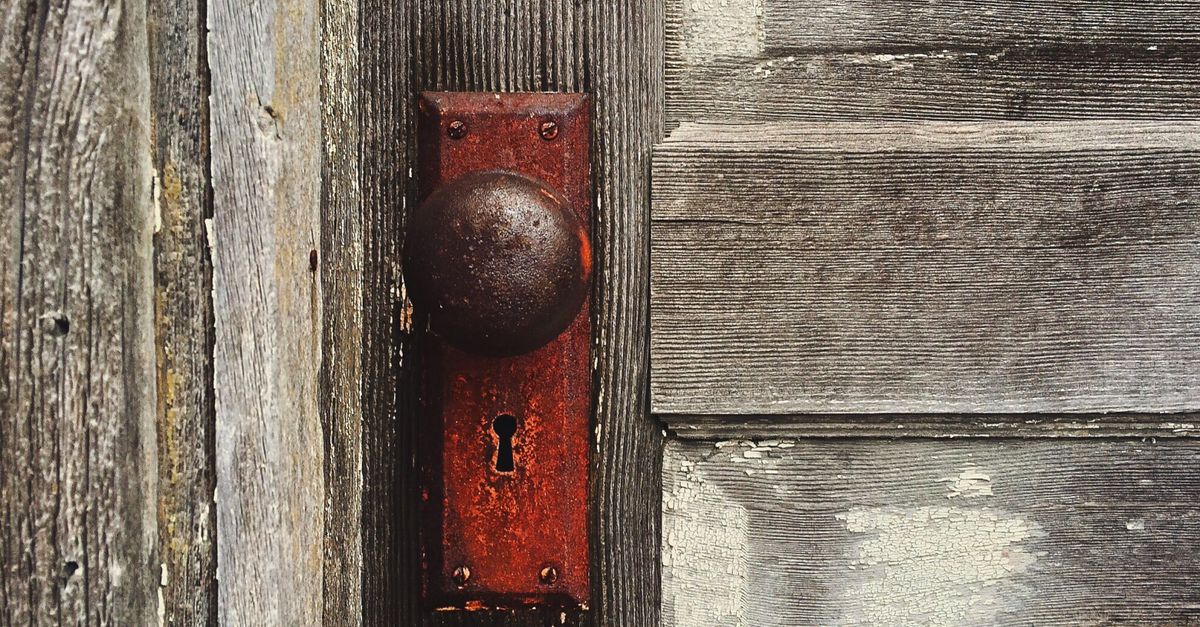 Signs Your Door Knob Lock or Deadbolt Has Reached the End of Its Life — Fair Lawn Locksmith Corp